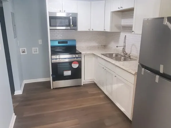 1639 Newark Ave #12, Fayetteville, NC 28301