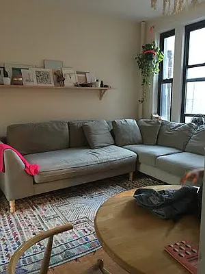 Rented by EXR | media 2