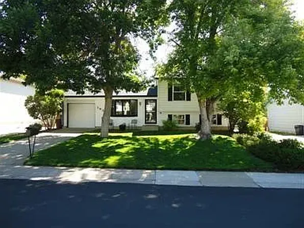 1936 Cottonwood St, Broomfield, CO 80020