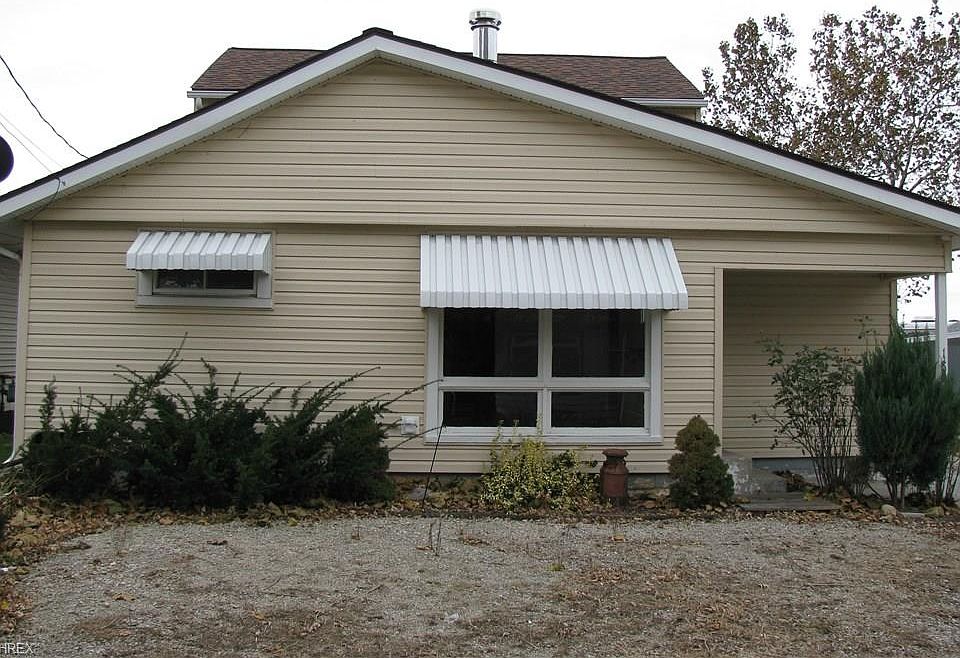 1st image of 180 Elizabeth Dr