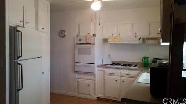 1st image of 28763 Calle De La Paz