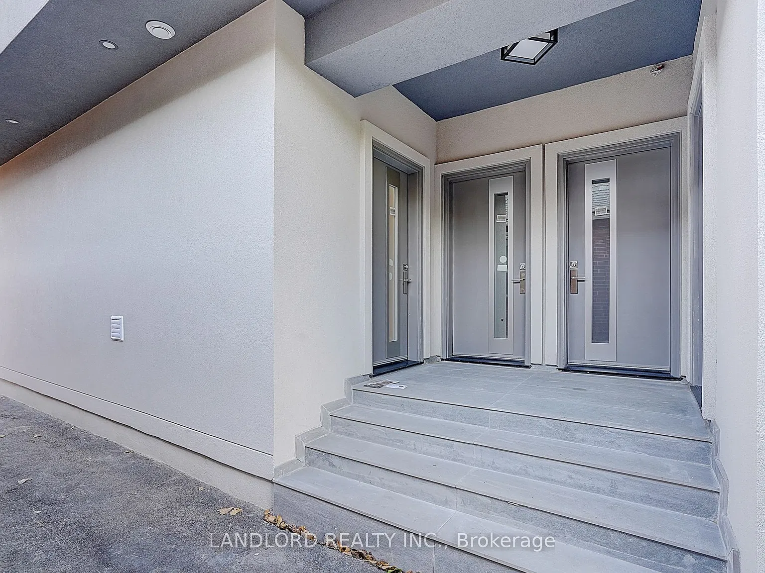 1344 Pape Ave — Photo 4