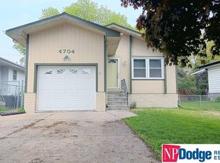 4704 Ohern St, Omaha, NE 68117