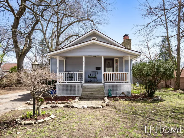 1613 Moulton Ave, Muskegon, MI 49445