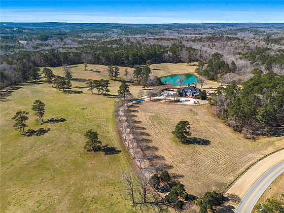 2nd image of 1400 Paul Aiken Rd