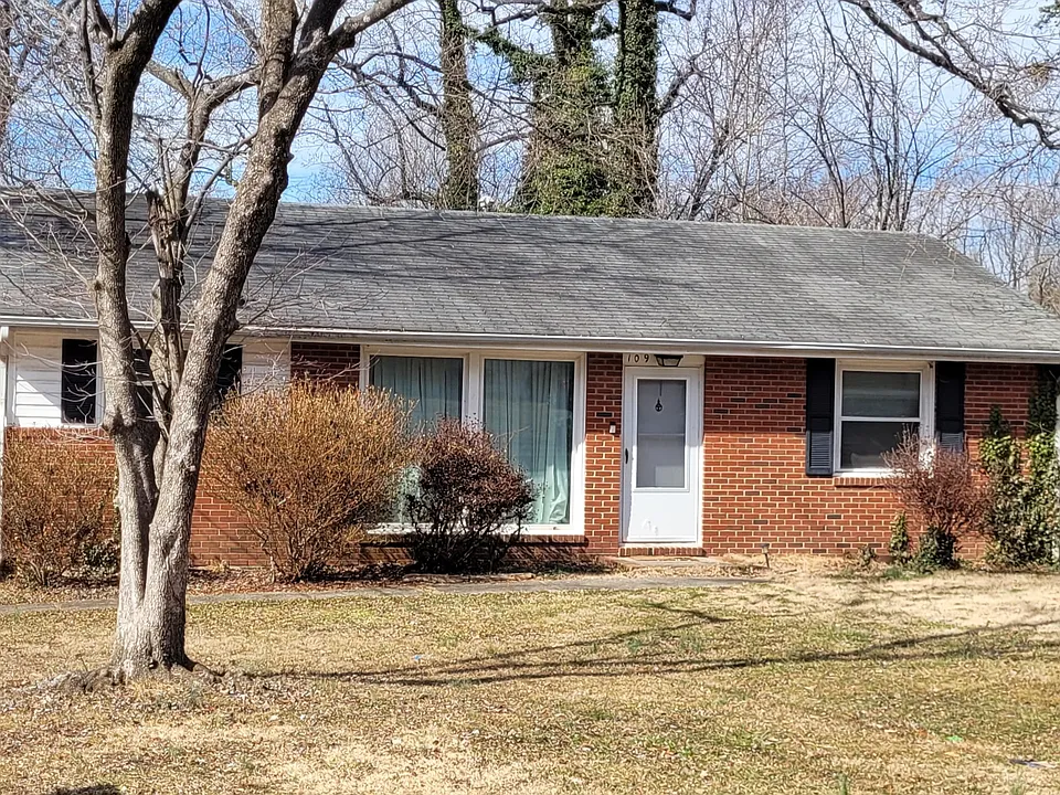 109 Revere Dr