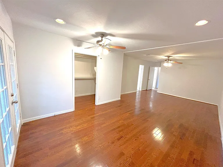 946 Sierra Shadows Dr — Photo 33
