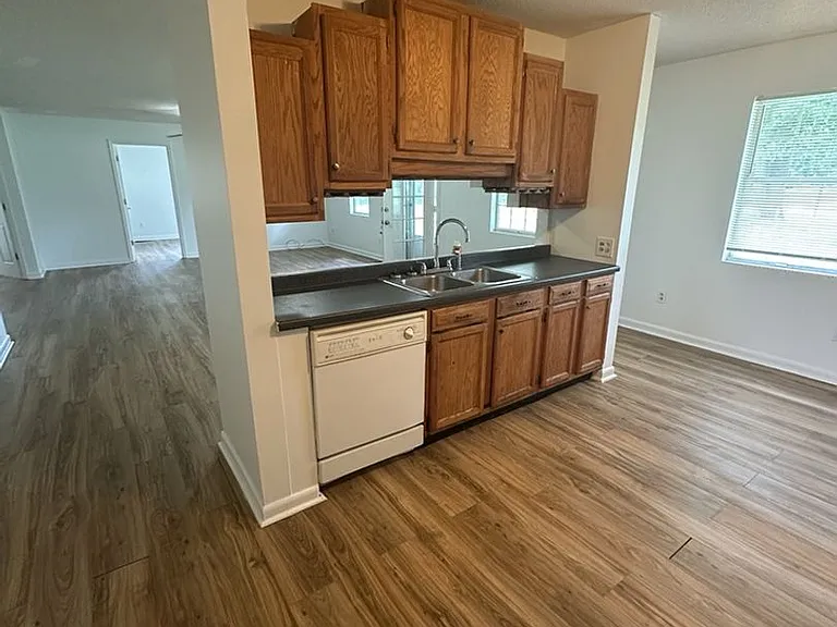 6250 W Highway 136 — Photo 8