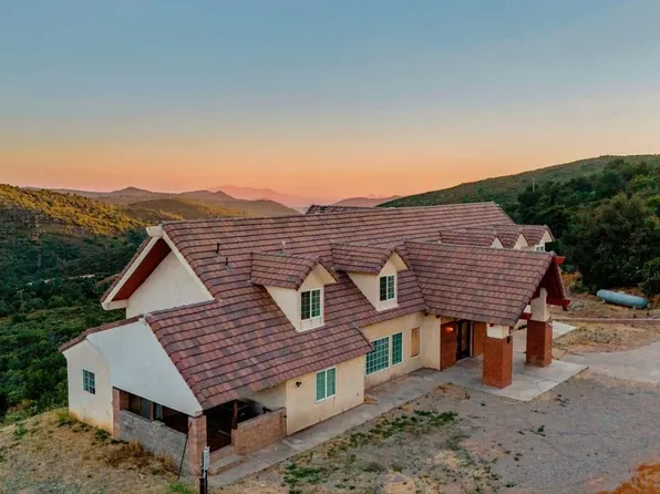 2101 Coulter Ln, Julian, CA 92036
