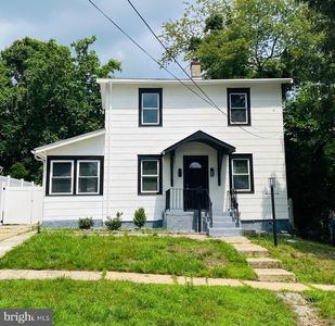 14 E Crestwood Ave, Somerdale, NJ, 08083