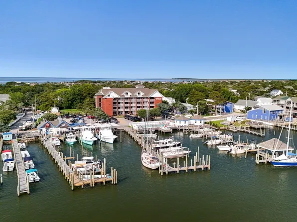 205 Irvin Garrish Hwy Unit 108, Ocracoke, NC 27960