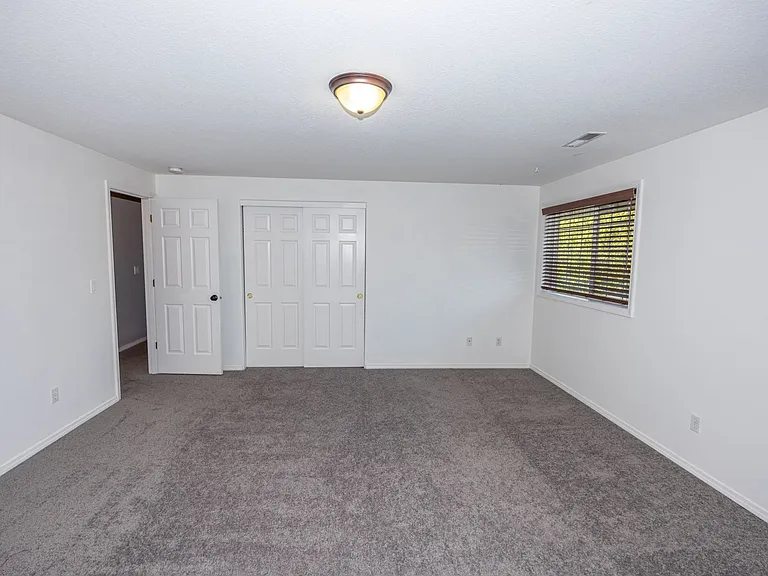 618 NW 27th Ave — Photo 20