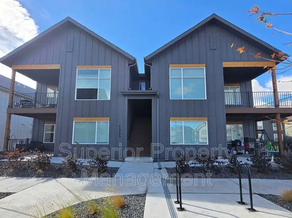 1355 Howling Moon Way Unit B, Cheyenne, WY 82007