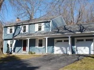 6 Russell Rd, Wilbraham, MA 01095