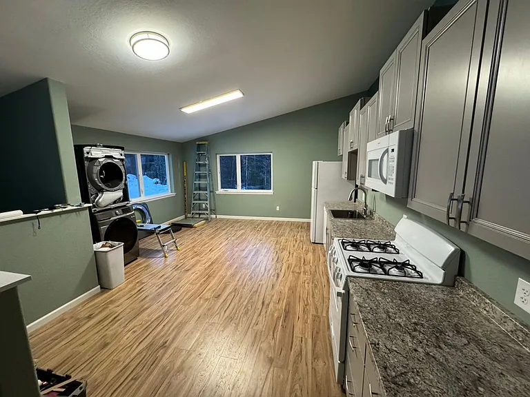 5965 Haystack Dr — Photo 9