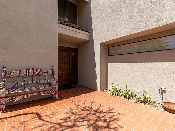 3rd image of 34945 Mission Hills Dr