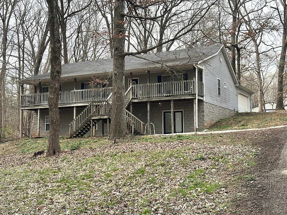 1st image of 781 Hunts Ln
