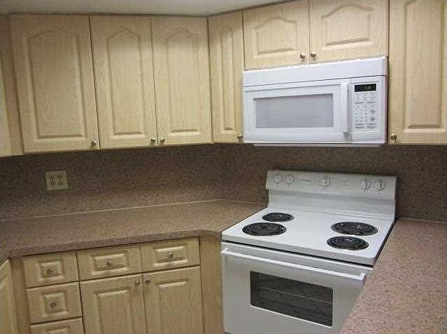 2nd image of 8333 Lake Dr APT 107
