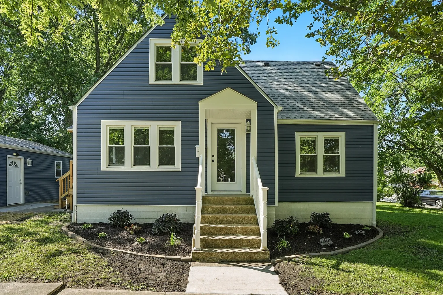 129 Dorsetshire Dr photo 1