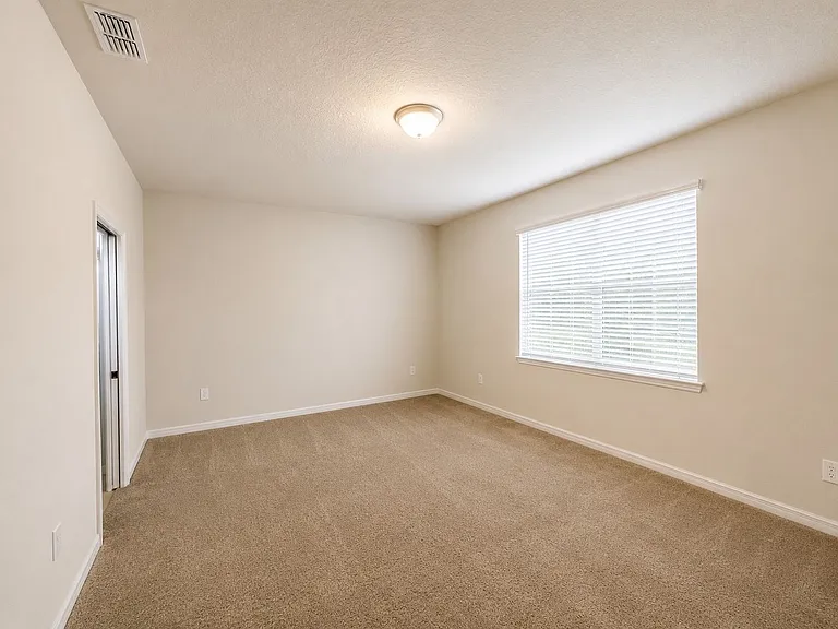 3609 Vega Creek Dr — Photo 7