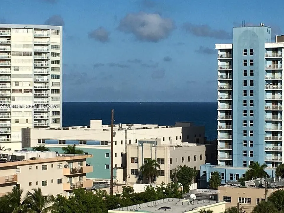 401 Blu Of North Beach Co — Photo 1