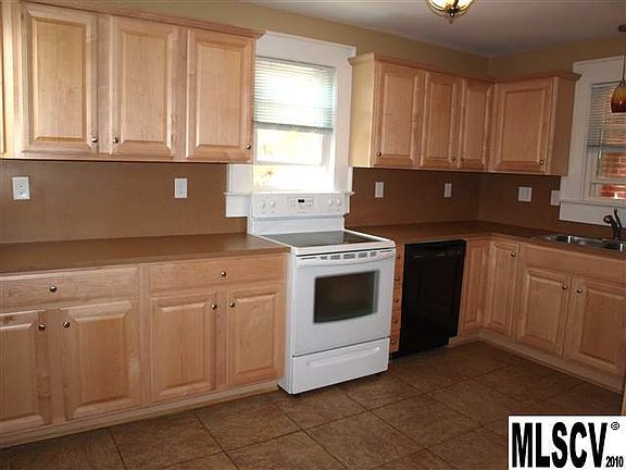 5th image of 1720 29th Avenue Dr NE