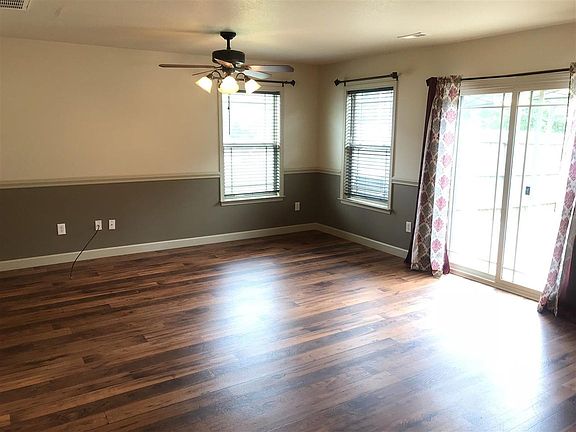5th image of 536 Wesberry Cir