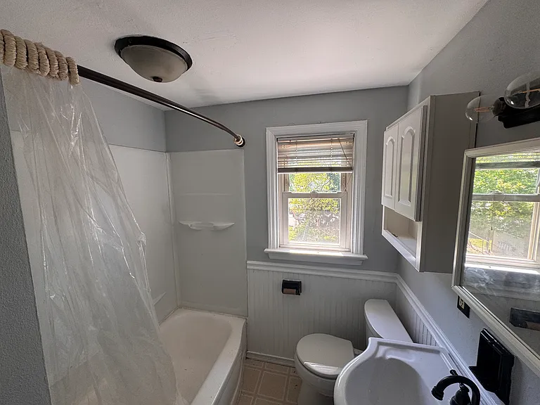 863 Fountain Ave — Photo 15