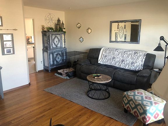 2nd image of 6564 Julie St