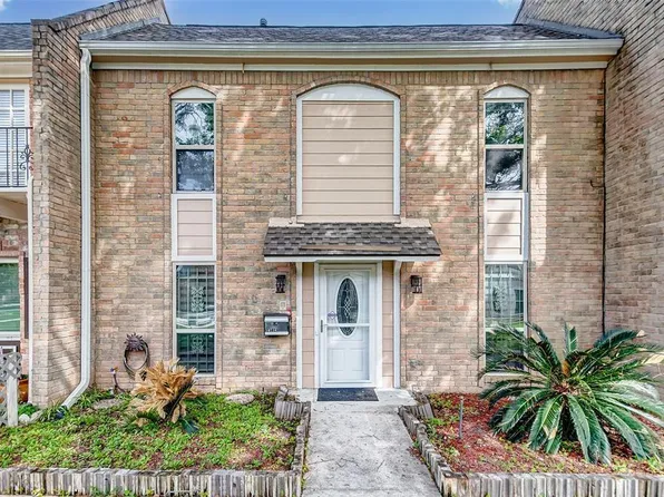 10716 Briar Forest Dr #30, Houston, TX 77042