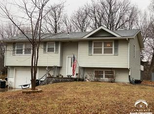 1612 Elkhorn St, Baldwin City, KS 66006