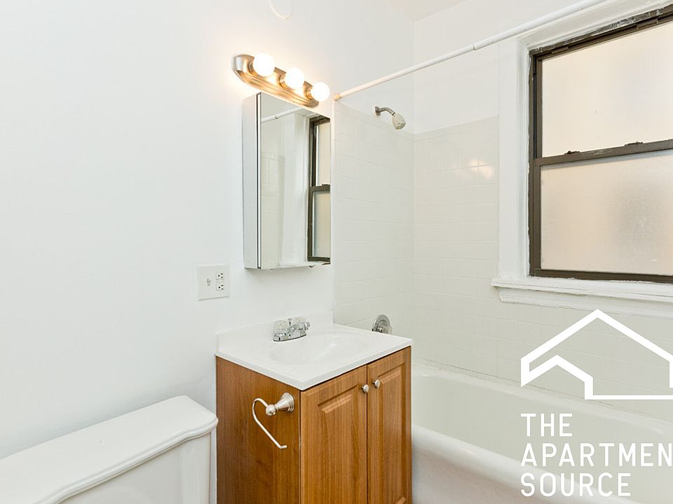 1st image of 1020 E Hyde Park Blvd APT 3