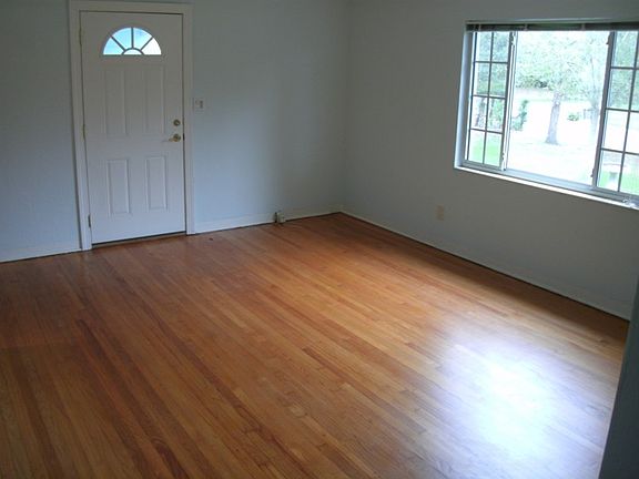 4th image of 4600 25th Ave N