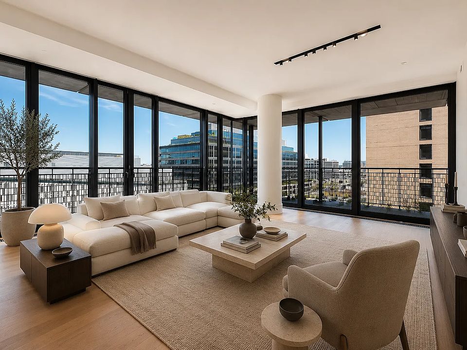 1st image of 100 Vandam St #11A