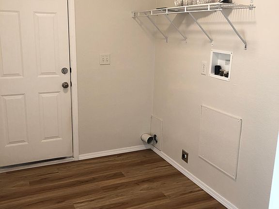 Room for a freezer in LR