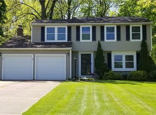 4620 Wildflower Dr, North Canton, OH