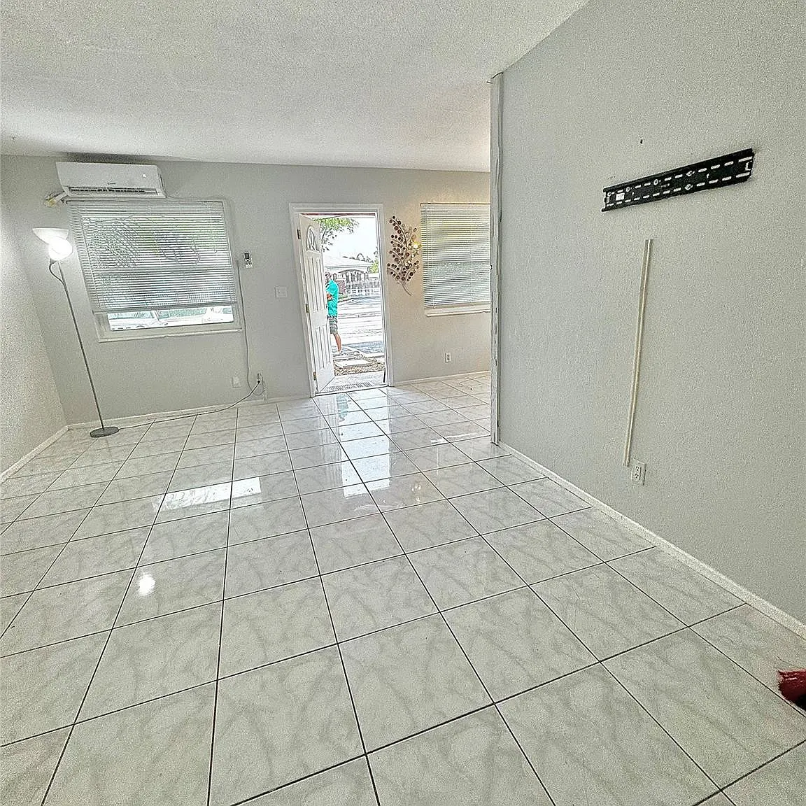 1 bed, 1.0 bath, 750 sqft, $1,700 — Photo 3