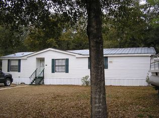211 Dunham Ave, Interlachen, FL 32148