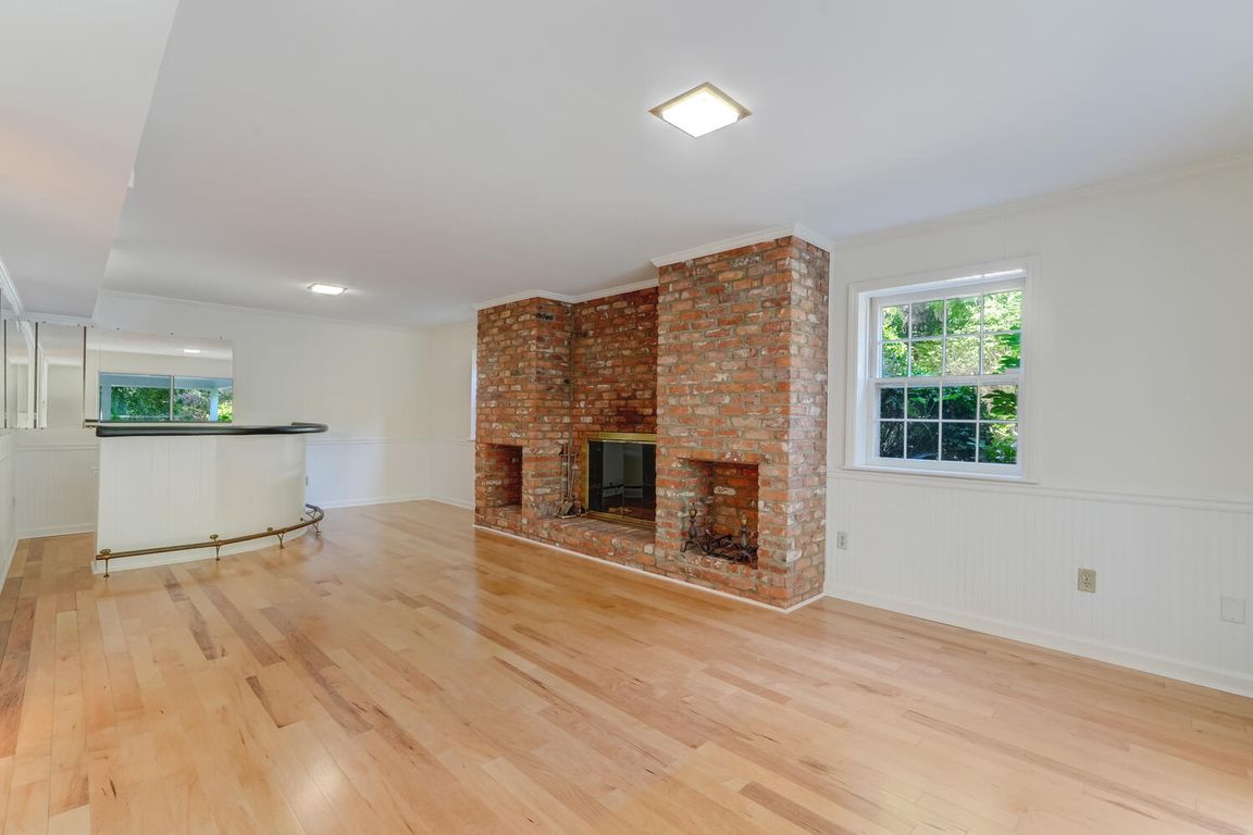 next background image