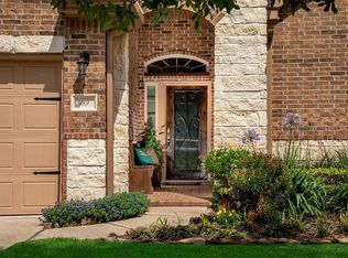 99 S Greenprint Cir, The Woodlands, TX 77375