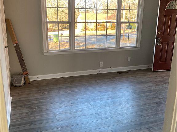 Living room_01102023