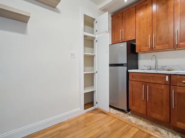 138 71st Street image 8 of 20