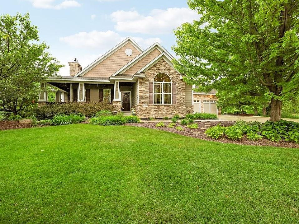 1st image of 25310 Willow Ct