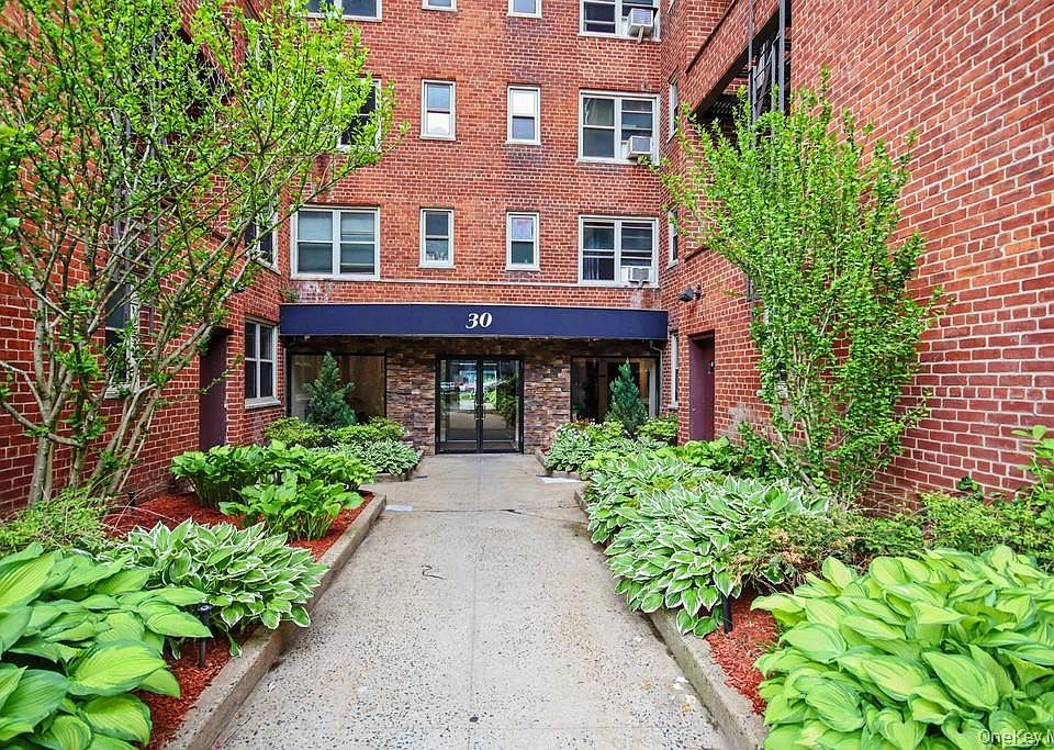 1st image of 30 N Broadway #4F