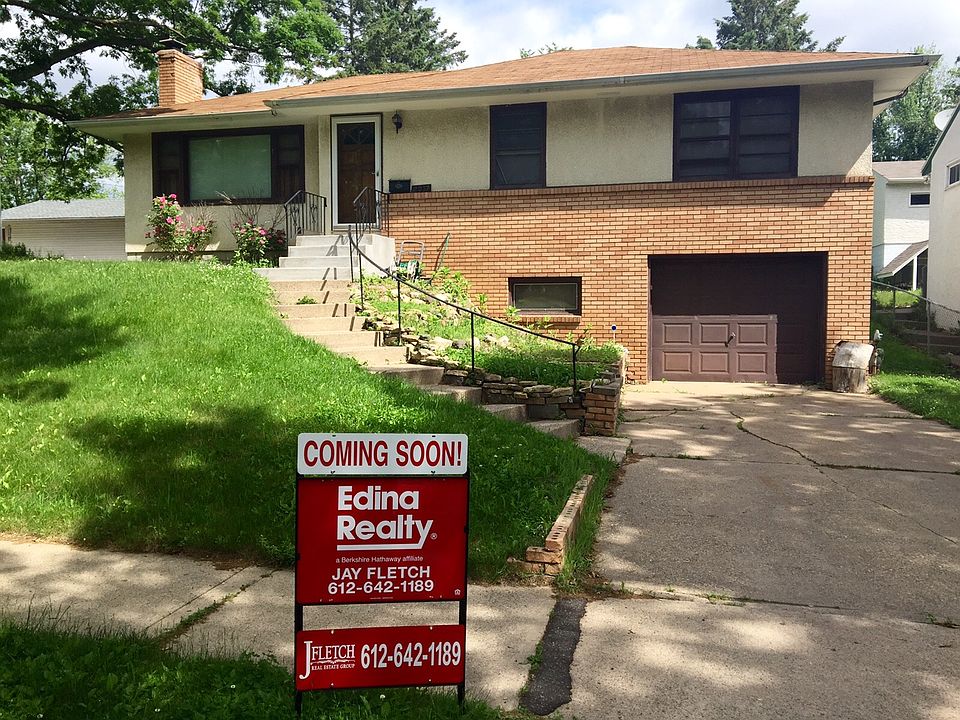 1st image of 2037 Reaney Ave