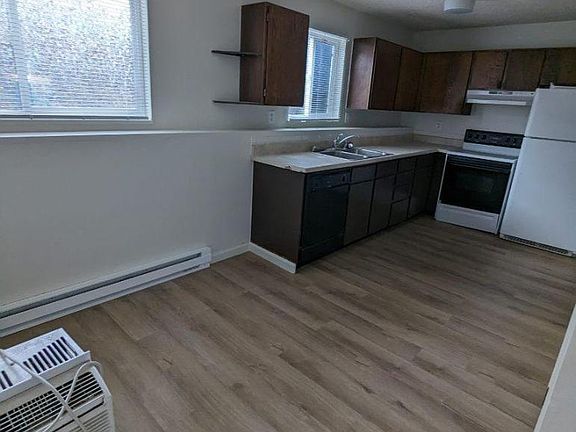 4th image of 1872 Lincoln Dr #1872