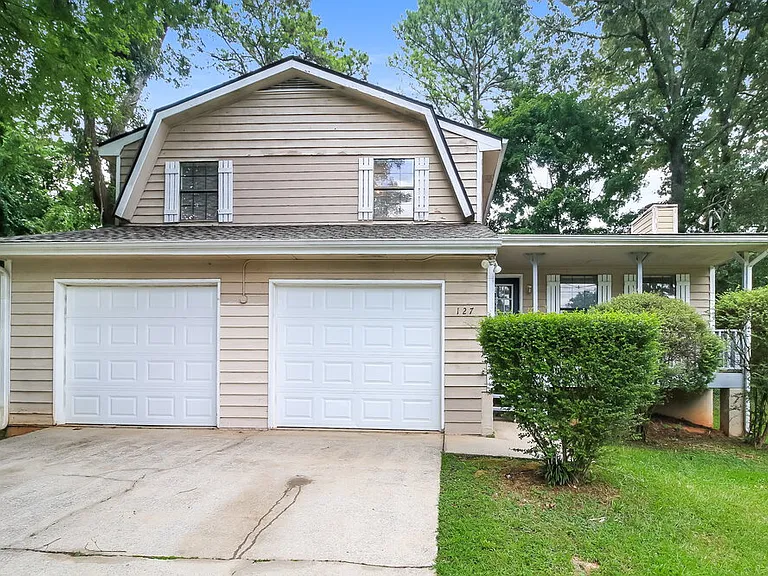 127 Gristmill Ct — Photo 1