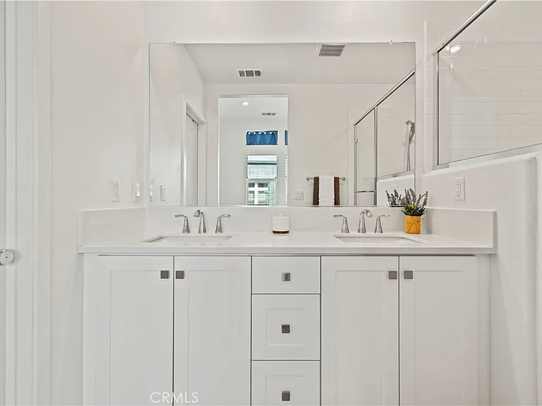27005 Hummingbird Ln — Photo 43