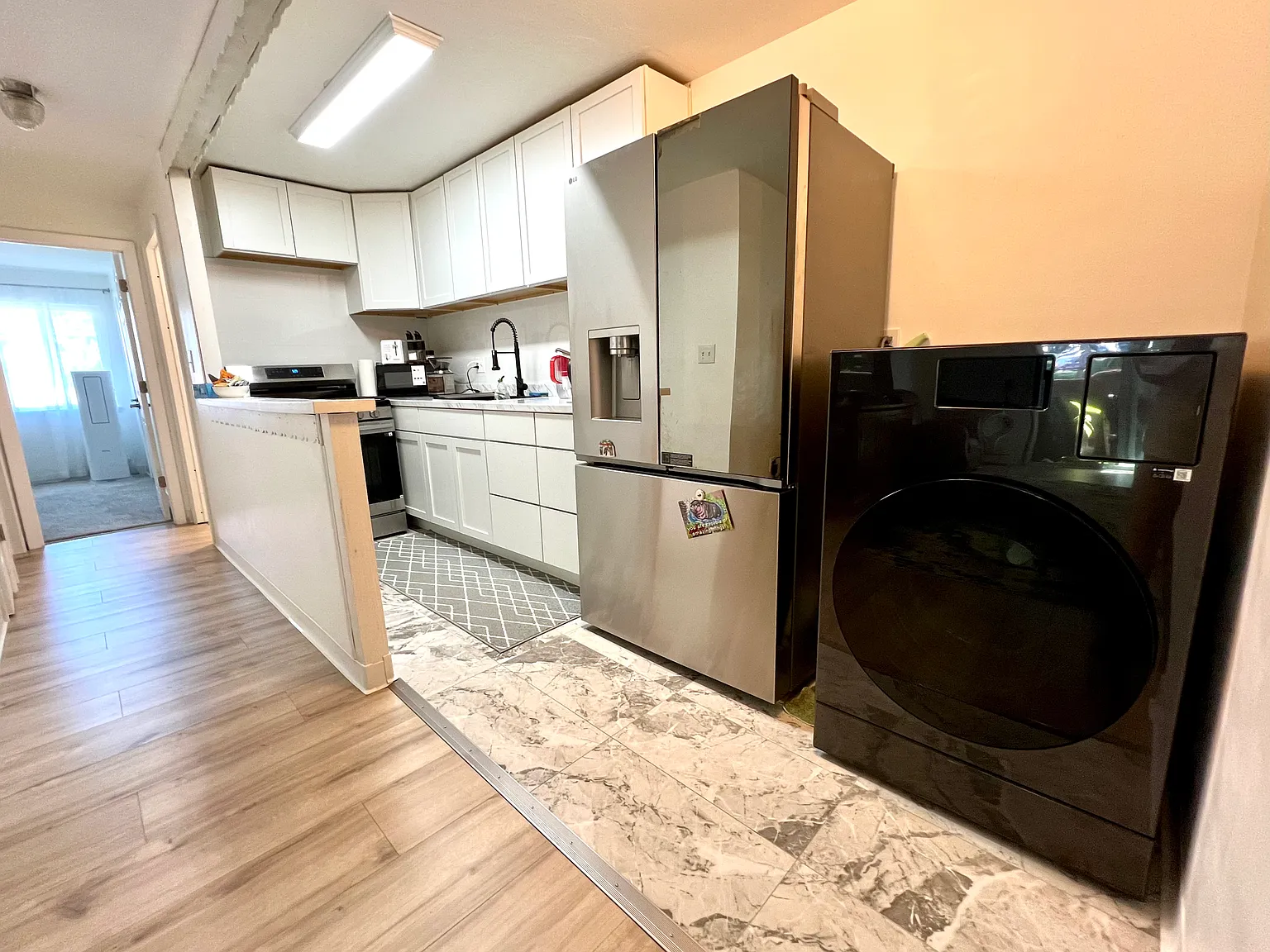 2 bed, 874 sqft, $2,000 — Photo 4