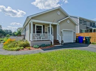 126 Ambrose St, Springfield, MA 01109